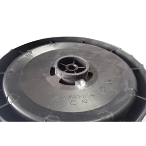 ELEKTRİKLİ ÇİM BİÇME TEKERLEK HYUNDAI C3805 ARKA
