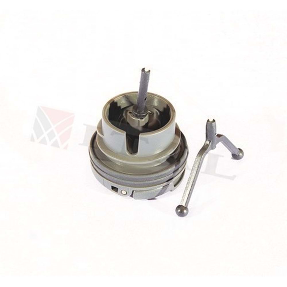 MOTORLU TESTERE BENZİN/YAĞ DEPO KAPAĞI HUSQVARNA 435/445/450 MANDALLI